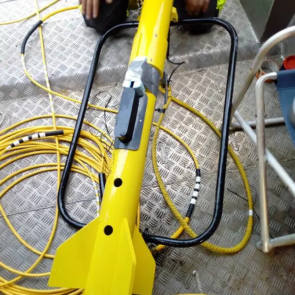 JW Fishers 船用拖曳金属探测器/黑色金属拖船金属探测器Pulse 10