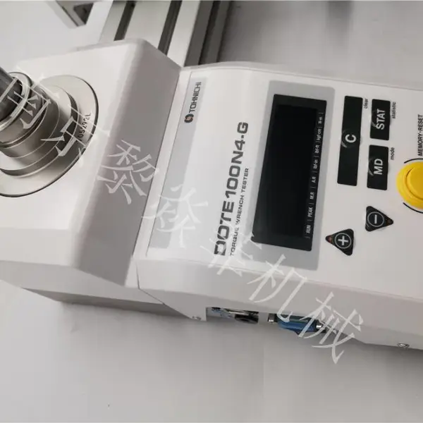 TOHNICHI东日 空转预置式绝缘扭力螺丝刀 CL10NX8D-MH