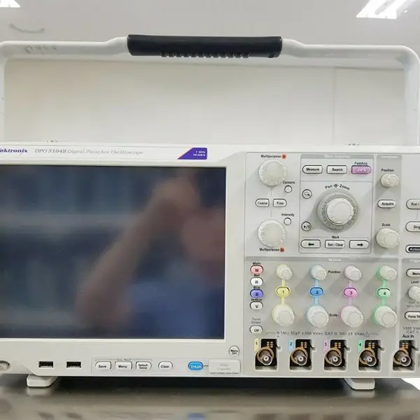 Tektronixʾ��������MSO5104B
