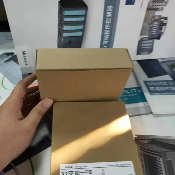 6ES7321-1CH20-0AA0������S7-300SM321��������ģ��6ES7321-OAAO
