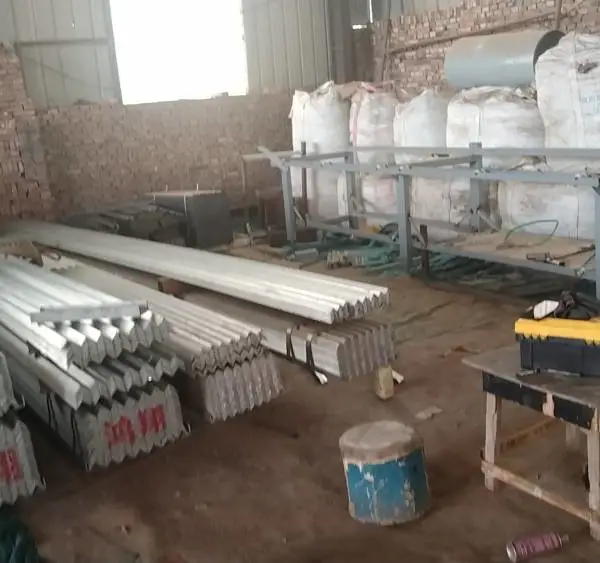 材质Q235 规格30*3角钢 重庆甄乾三角角钢现货销售多规格报价