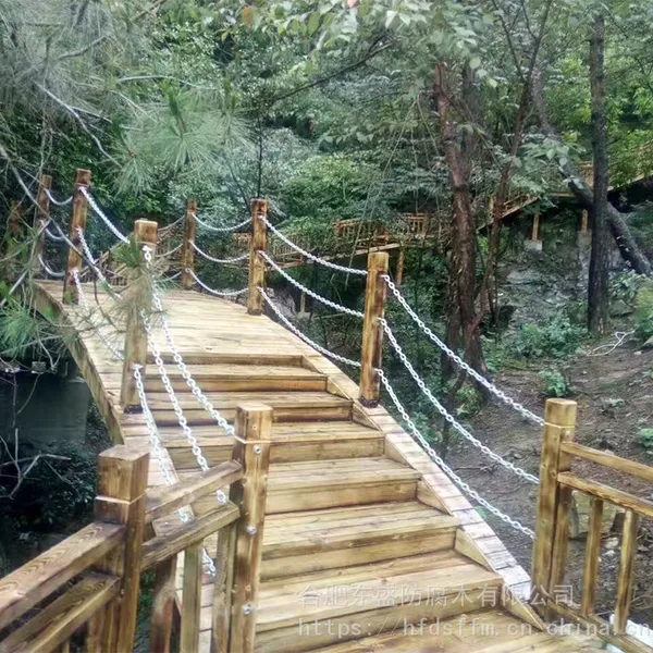 户外景区防腐木栈道栏杆地板露台阳台施工