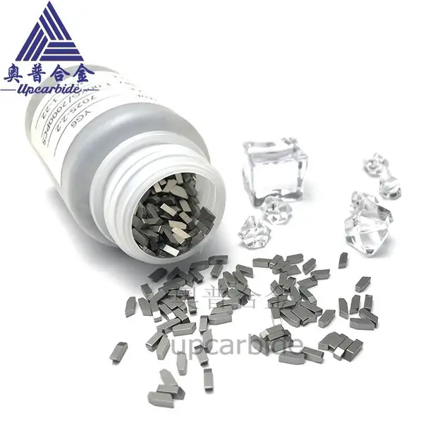 �ٸ־�ݵ�ͷ��Ƭ ľ����ݵ�Բ�⵶Ƭ7*3*2.5mm YG6ľ�������иͷ ��ĥ�Ͻ���Ƭ