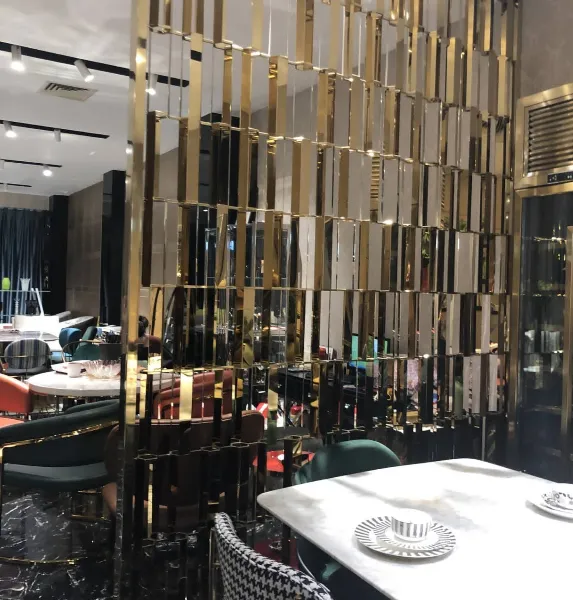 佛山厂家直销不锈钢屏风隔断钛金花格专业定制