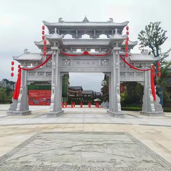 广场景区大理石石牌坊 青石花岗岩观赏石牌楼 雕刻流畅 色泽亮丽