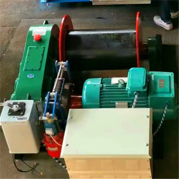 电动卷扬机重量轻 卷扬式启闭机 闸门启闭装置 QPK型水利卷扬机