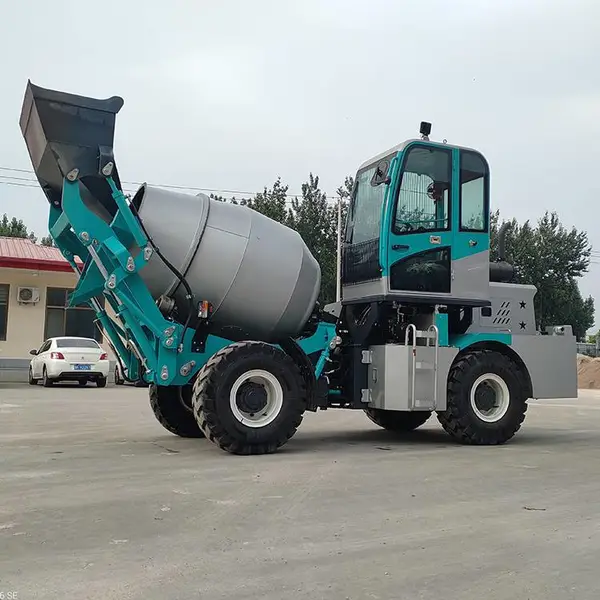 自动上料搅拌车 1.8方自上料搅拌车 水泥细沙自动上料搅拌机