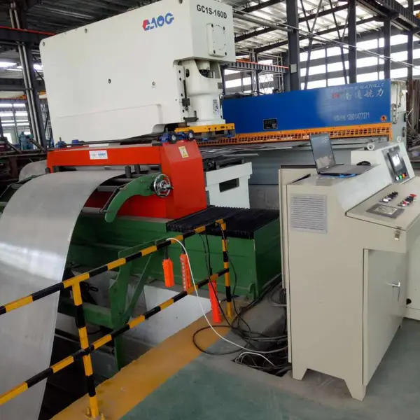 1米5宽左右偏摆伺服送料机 NCF-1500 浙江下圆片生产线