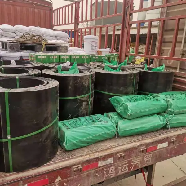 市政供热管网施工补口电热熔套皮子热缩带热熔焊机塑料支架