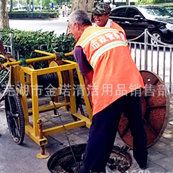 供应湘潭定制掏挖式通沟牛地下排水管道牵牛式疏通机