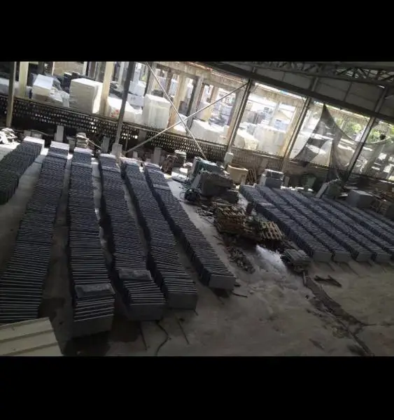 深圳灰麻石厂家石材栏板河道石材栏杆草白玉栏杆厂家大理石栏杆
