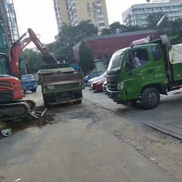 东城建***装修垃圾清运,拆除渣土清运,建筑施工渣土垃圾