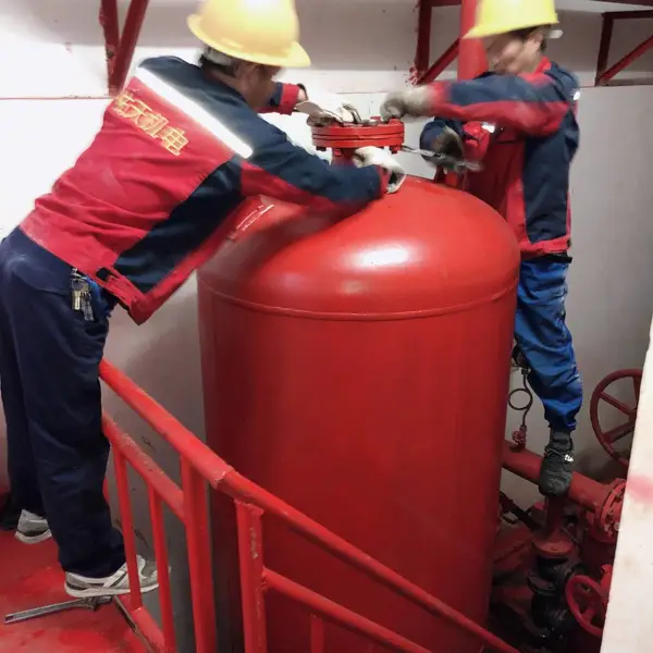 供应变频供水设备水泵配套气压罐充气、补压、补气