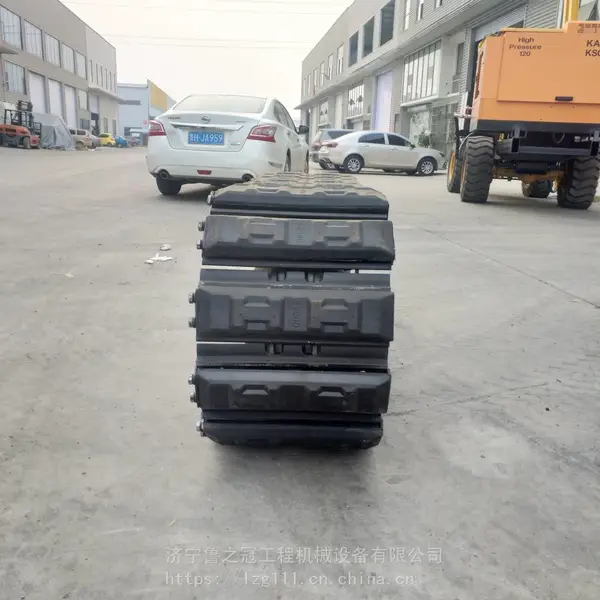供应农用履带机械底盘 液压履带底盘 工程履带底盘电话 地址