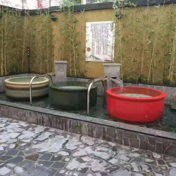定做酒店温泉泡澡缸北京 洗浴中心专用陶瓷大缸 澡堂冲澡缸