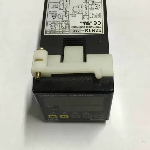 �������˹�¿��� T3S-B4RK2C-N �¶ȿ����� ��ͨ��ģ���� �¿���