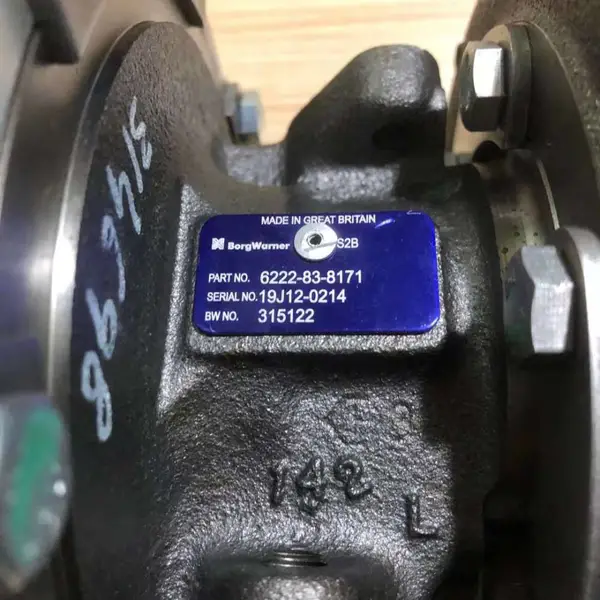 广州珠吉工程机械配件市场6222-83-8171增压器配置PC350-6挖掘机