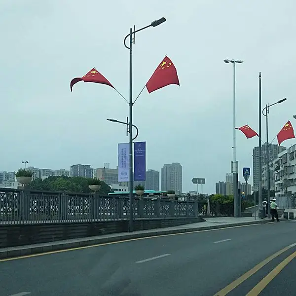 深圳60 150路旗户外灯杆旗制作安装