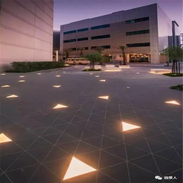 �����ε�ש�� ���ζ��� ǧ������ LED���ⲣ��ש ˫�����IP67