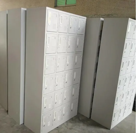 24门铁皮鞋柜工厂员工更衣柜四门宿舍储物柜六门浴室换衣柜子带锁