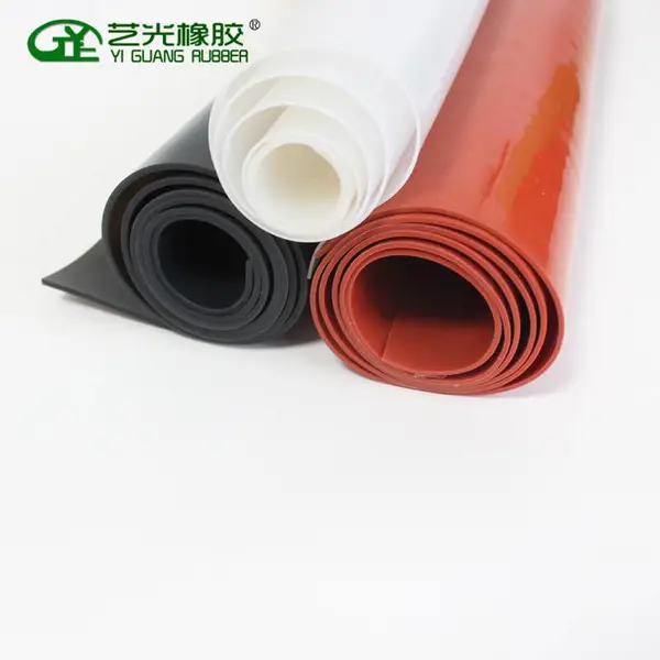 透明白色硅胶皮黑色紫色红色高抗撕食品级硅胶板材1mm2mm厂家定制