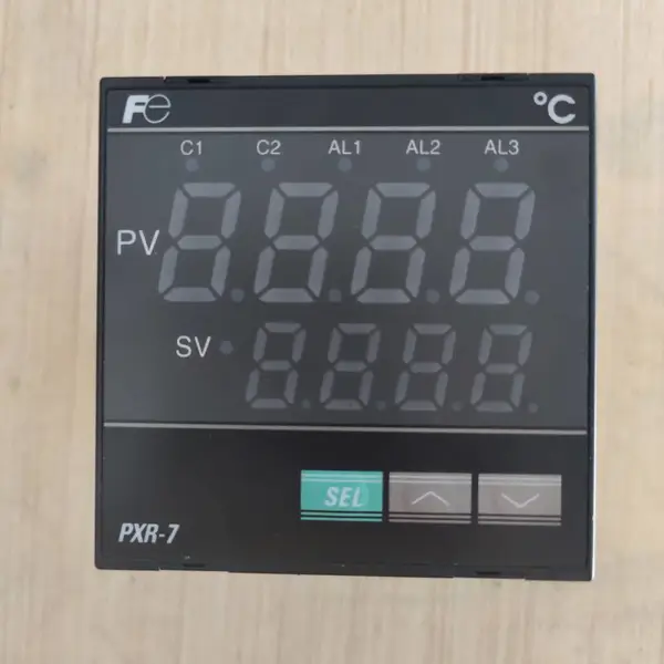 ��Ӧ��ʿ�¶ȿ�����PXR-9 /7/5������ģ����������