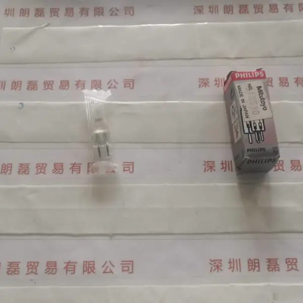 PHILIPS飞利浦 FCS A1-216 24V150WG6.35 卤素灯泡