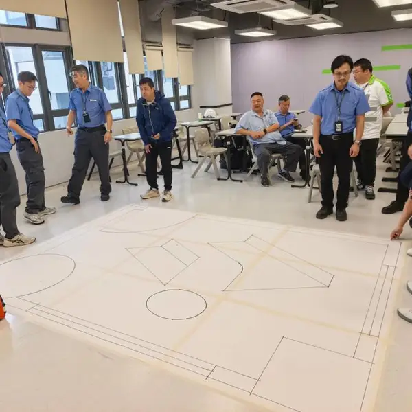 BIM放样机器人 市政工程 复杂图案一次成型 无人化零工伤
