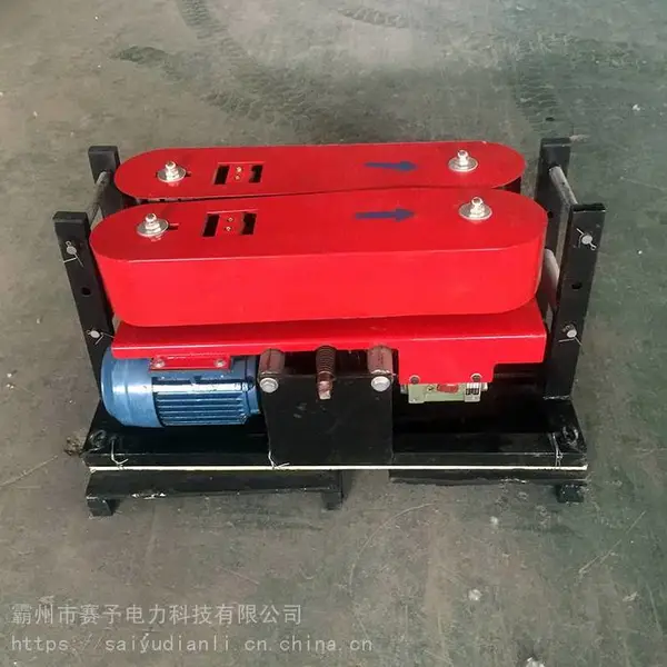 供应200型线缆敷设机履带式全自动桥架传送机牵引机电缆输送机