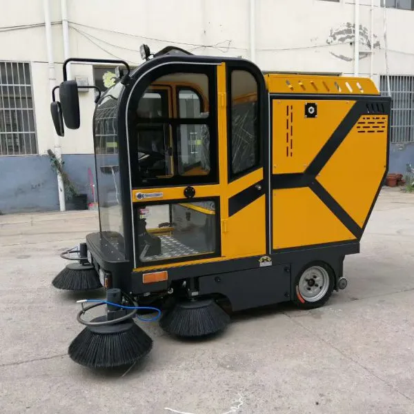 ��������JC1900XS��ʻʽɨ�ػ���ѹ��ϴһ�峵 ���������ǹ���ѧУС����ɨ��