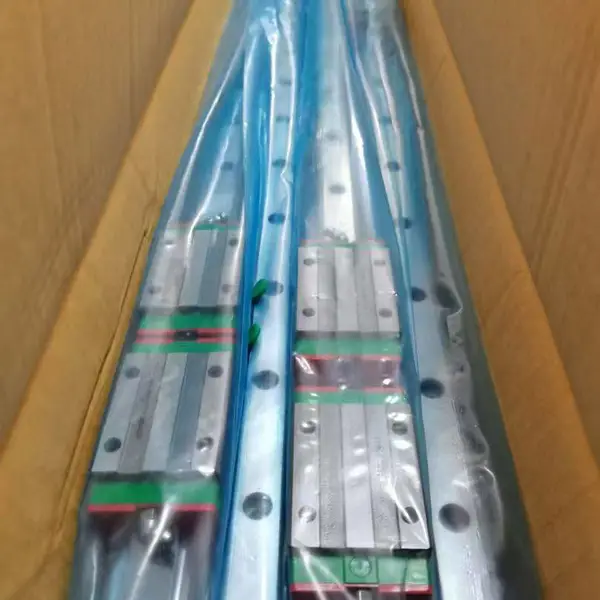 上银HIWIN导轨HGR30+12500L，用于自动化流水线传动