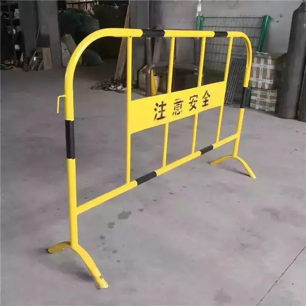 道路施工安全防护栏 交通设施隔离栏 活动排队隔离围栏瑞莱丝网