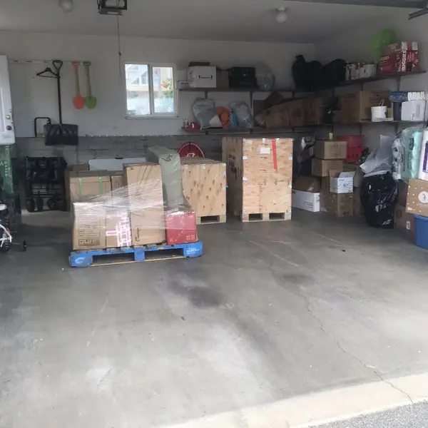 家具海运到澳洲珀斯 胜航货运 一站式搬家 家居用品可拼箱