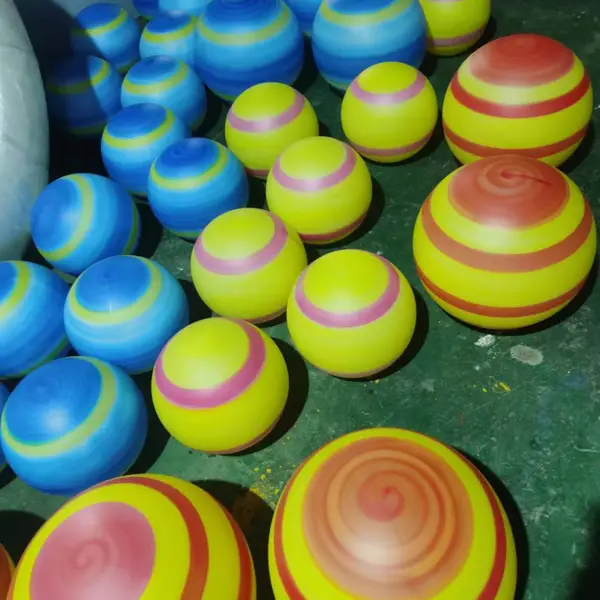 pe滚塑灯罩加工定制星球灯外壳产品开模批量生产工厂直销量大从优