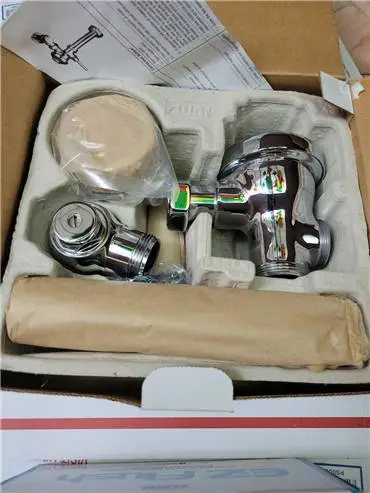 ZURN冲洗阀卫浴产品AquaVantage系列外露式感应冲洗阀洁具