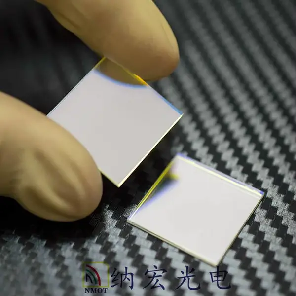 �ɺ������з�������940nm�˹�Ƭ