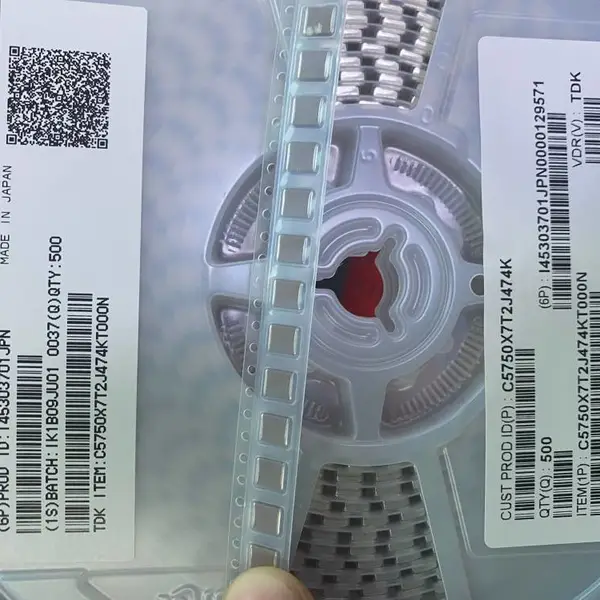 1206 C0G 630V 10NF������Ƭ���ݴ����ͺ�CGA5L4C0G2J103JT0Y0N