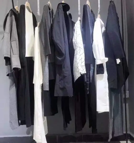 广州维格娜丝品牌女装折扣尾货批发价格短外套批发
