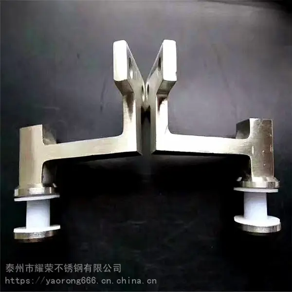 栏杆扶手不锈钢挂件316/304生产玻璃夹 免打孔玻璃夹 可调节