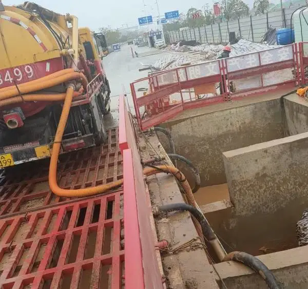 长沙,天心区万家丽南路新岭路新梅路,化粪池清掏隔油池清理 沙井疏通管道清淤 厕所水管维修安装 快速响应