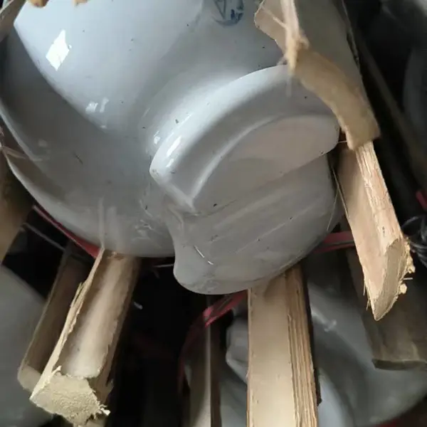 P-10T 木质横担专用针式瓷瓶 10kV 户外高压耐腐蚀陶瓷绝缘子