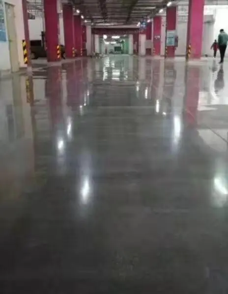 �Ͼ���������ĥ���������ˮ���ܷ�̻�����ĥ�Ĳ�����