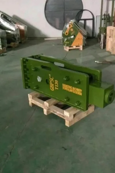 供应GBPSC工兵破碎锤T130钎杆100配挖掘机9-17吨