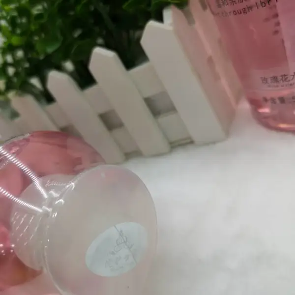 广州香莹厂家直供玫瑰花水