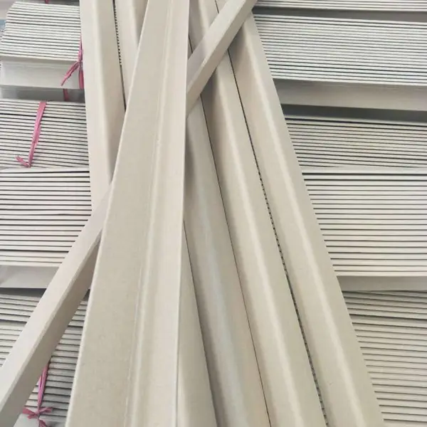 济南纸护角厂家供应德州济宁菏泽40*40*4纸护角聊城