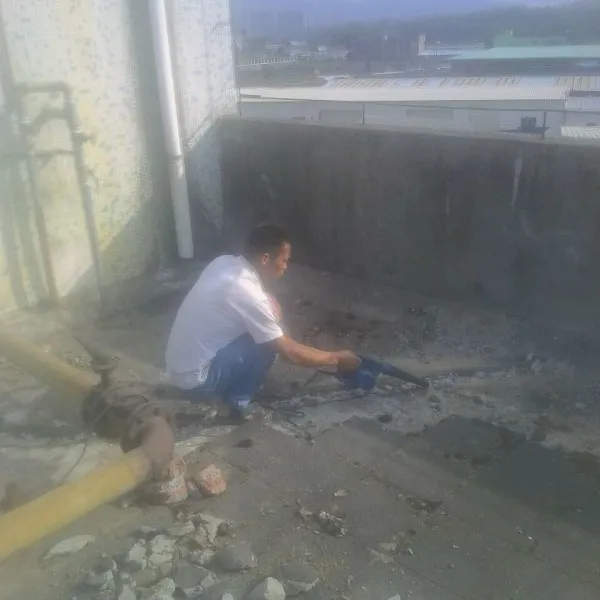 惠州市厨卫吊顶石膏板漏水怎么办/下埔防水补漏公司