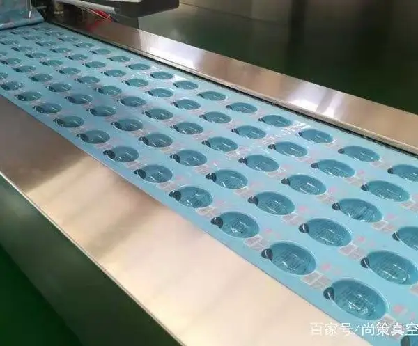 �ΰ��װ����Ѽ���߲㹲������Ĥ ���ȵ�ר������Ĥ ��צר����������Ĥ