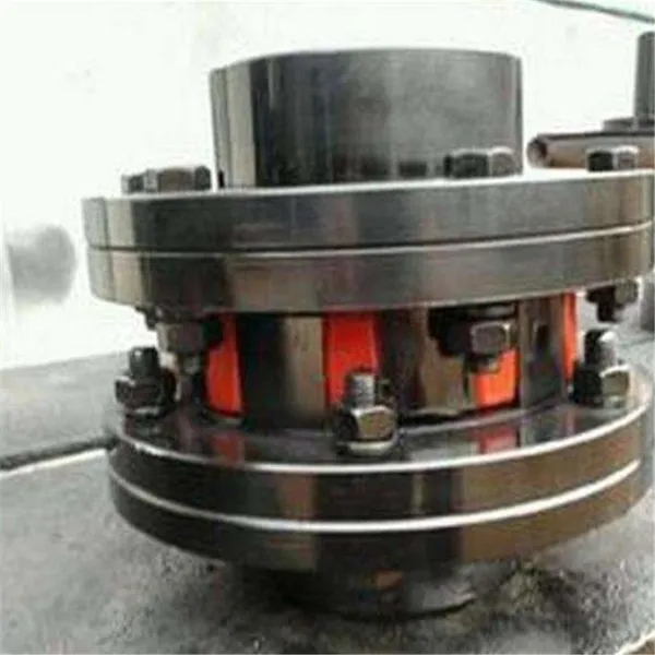 旋转门联轴器十字万向节传动轴承法兰孔距52 52 电除尘配件连接轴