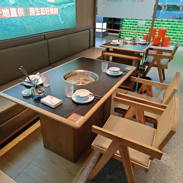 快餐店桌椅组合 简约四人位餐桌椅 餐厅家具