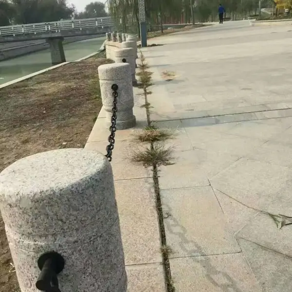 鲁兴批发质量好景观河道护栏链条安装调试步骤
